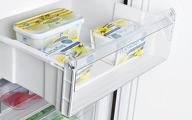 Выдвижная пластмассовая корзина